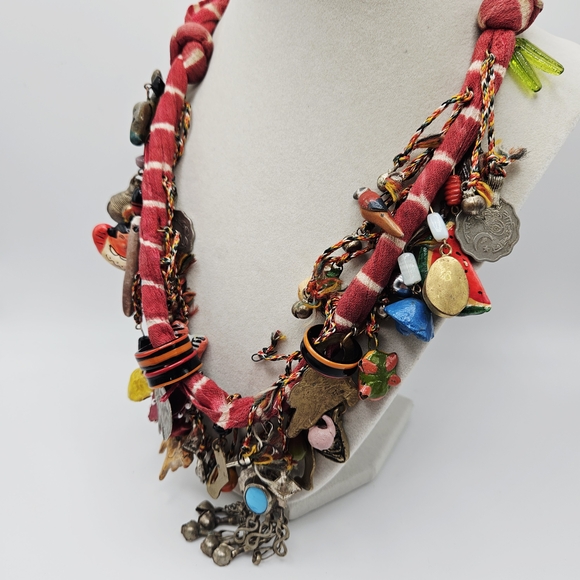 VINTAGE Handcrafted Chachkas Milagros Charm Over the Top Statement Necklace - Picture 2 of 14